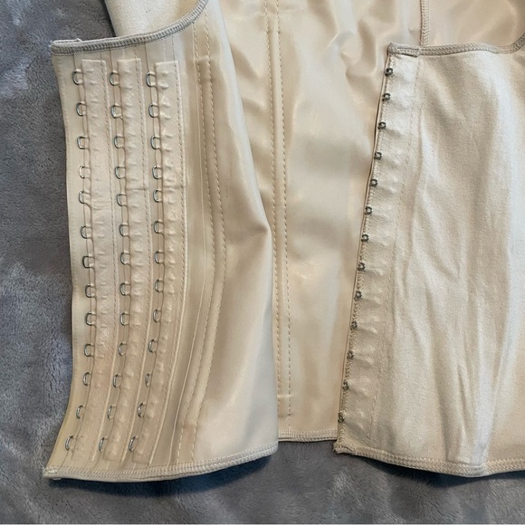 Body Slim-ca Nude Corset Waist Slimmer Faja Latex Lined Shapewear Size 44 - Picture 2 of 8